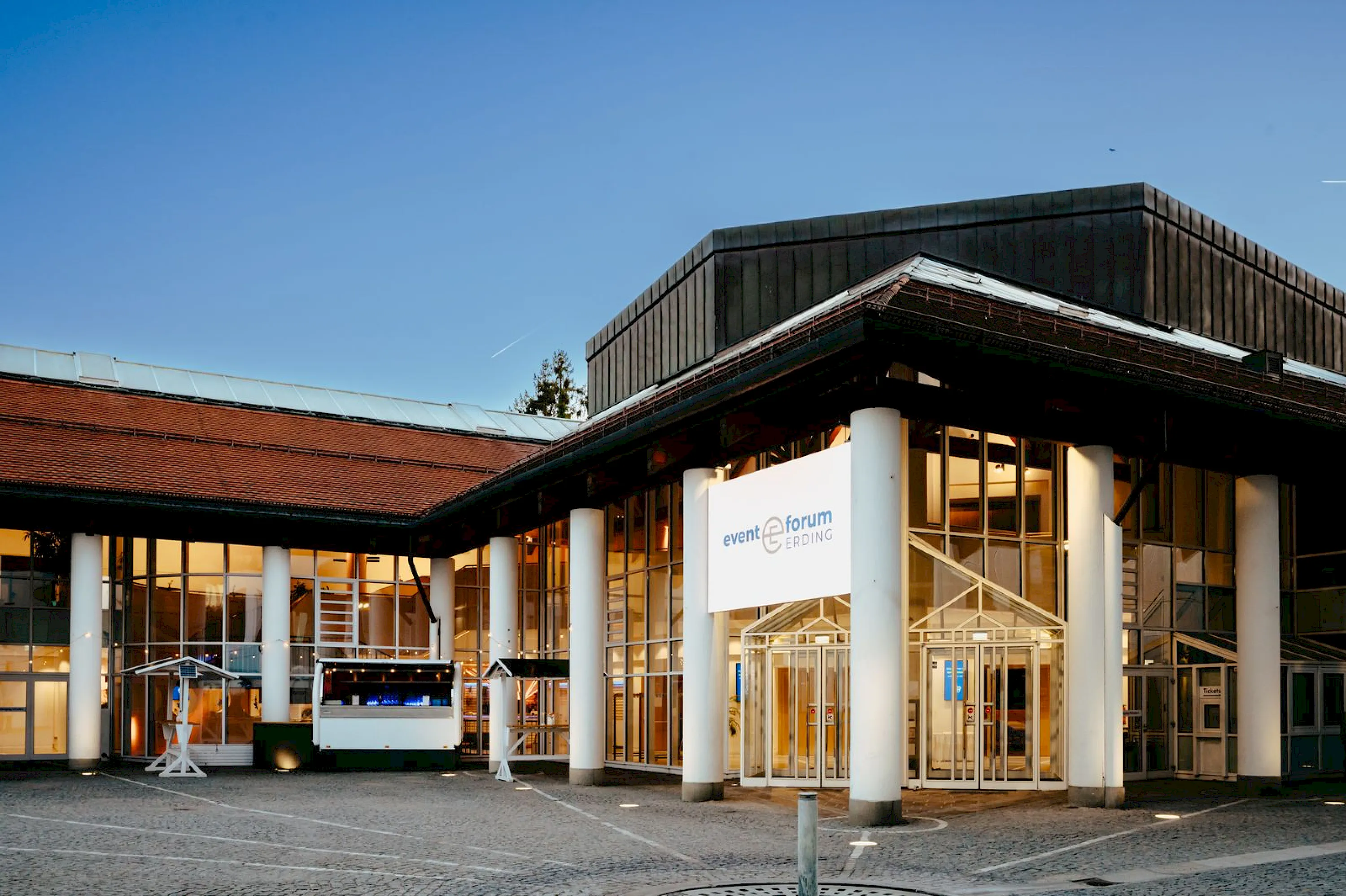 Eingang eventforum ERDING